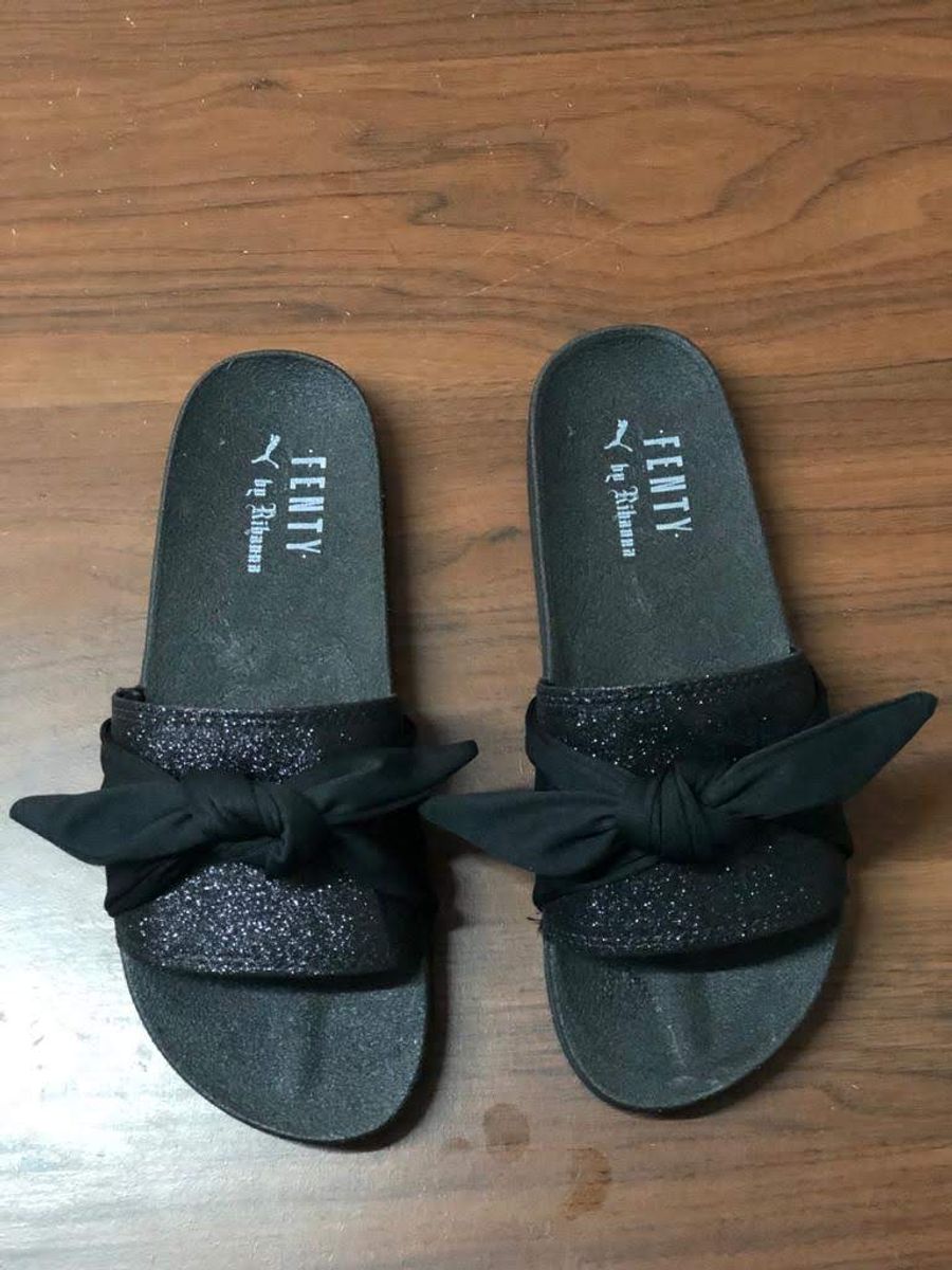 chinelo puma fenty preto