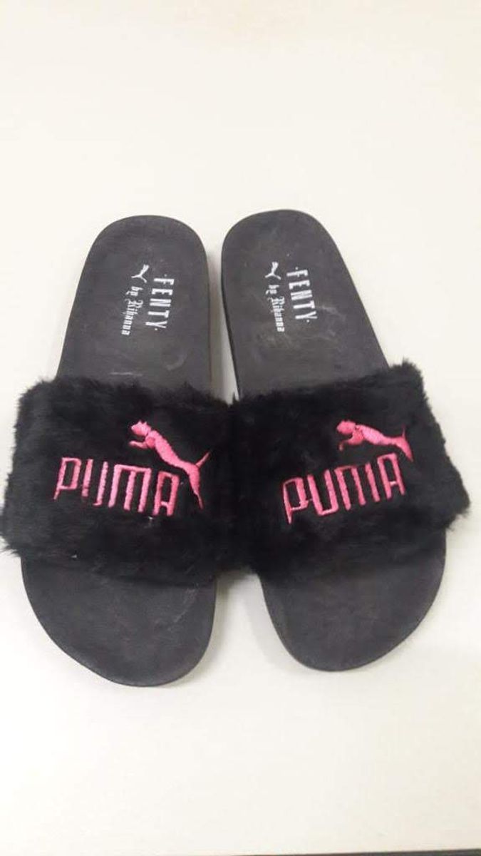 chinelo da puma com pelinho