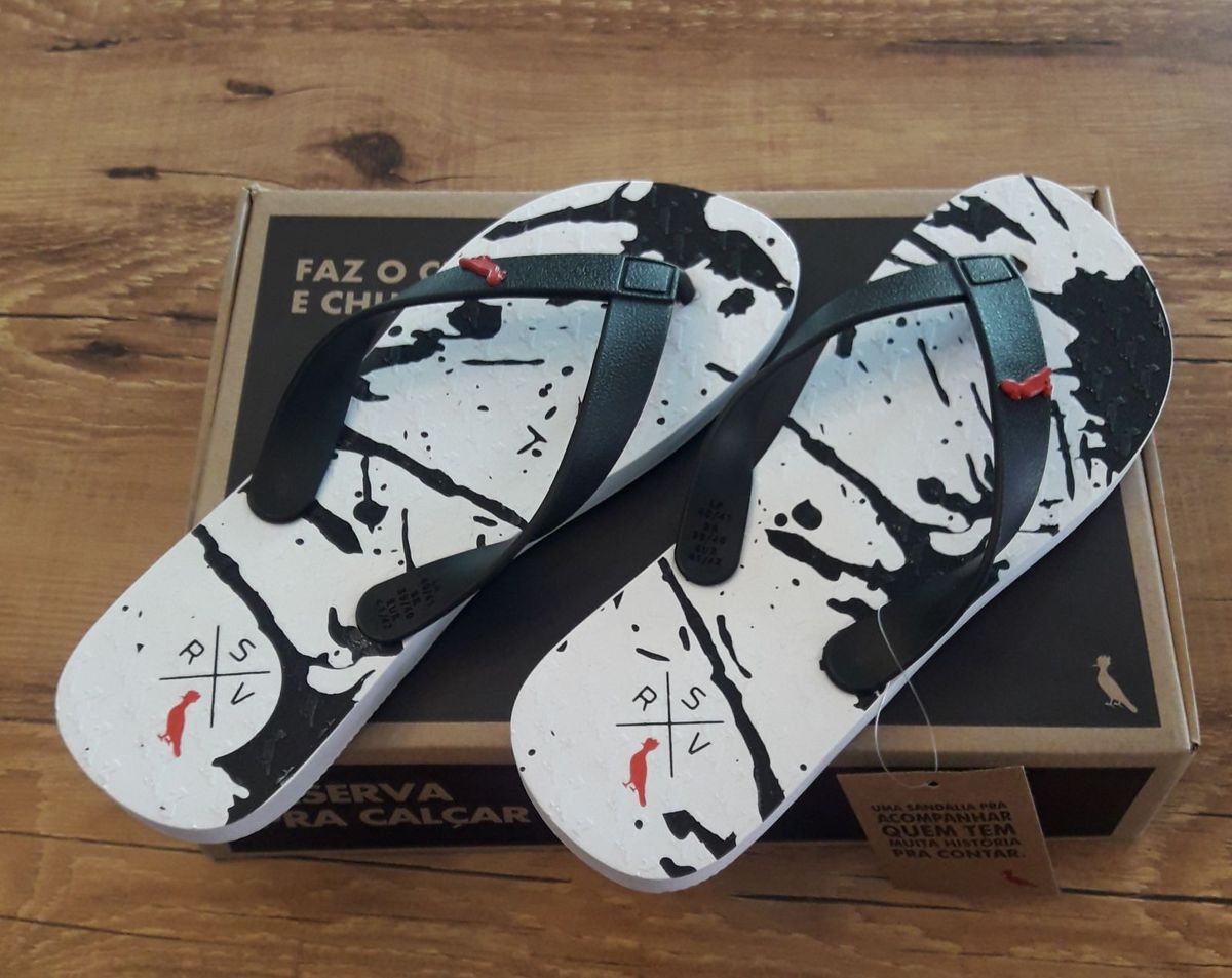 sandália da reserva