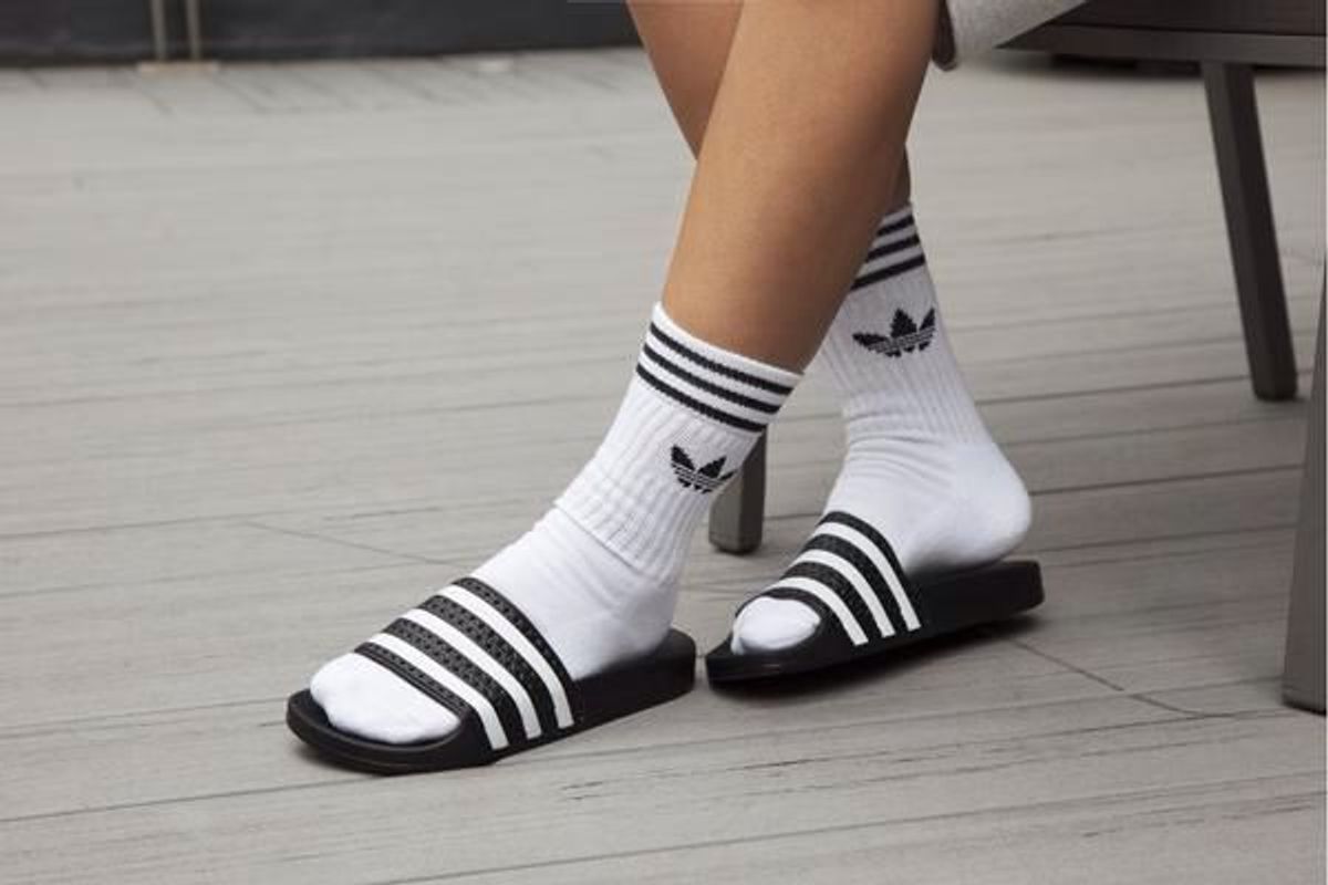 chinelo adidas cloudfoam adilette