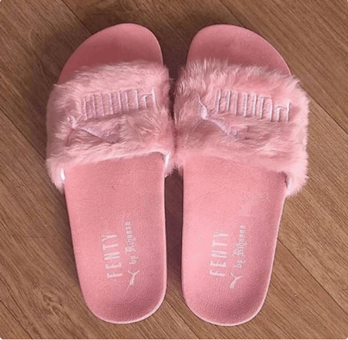 chinelo de pelinho puma