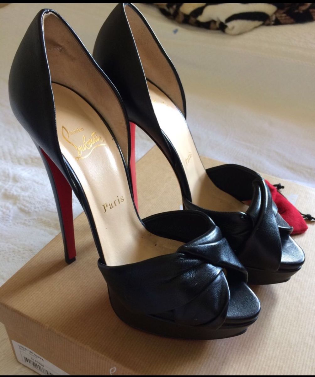 louboutin enjoei