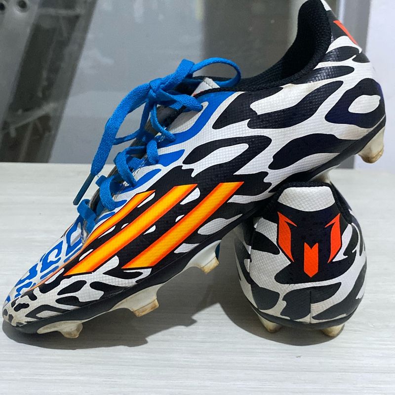 Chuteira adidas f5 online