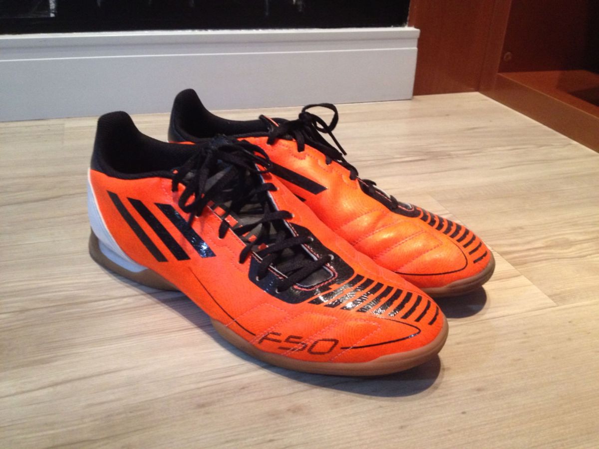 tenis chuteira adidas