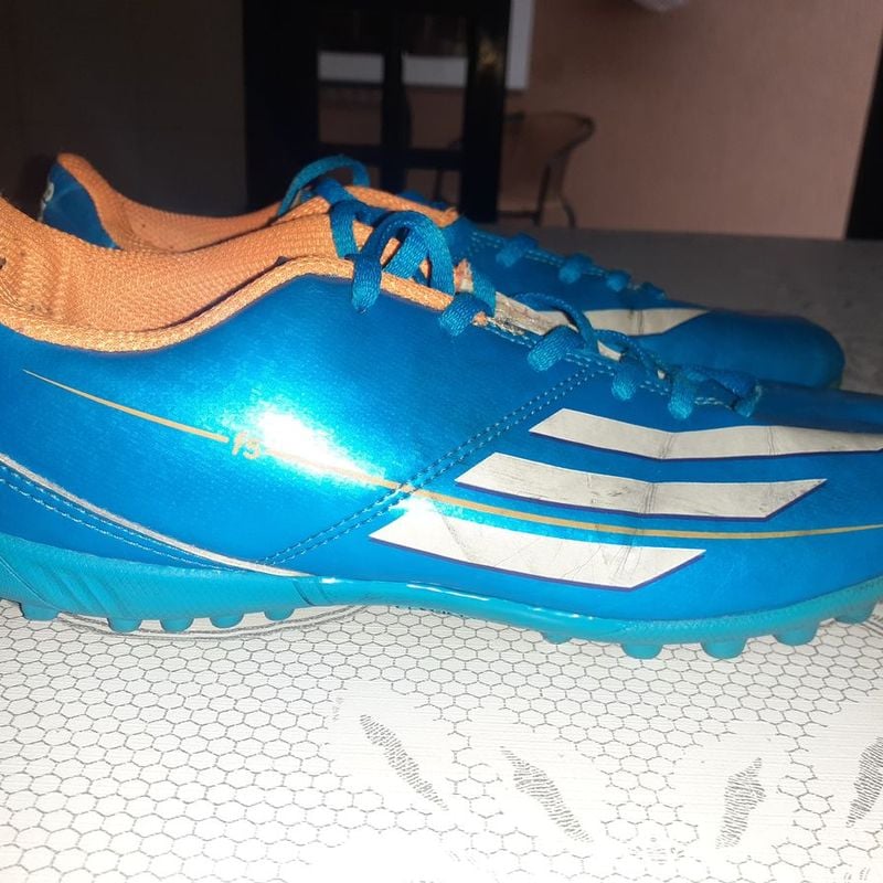 Chuteira adidas f5 sale