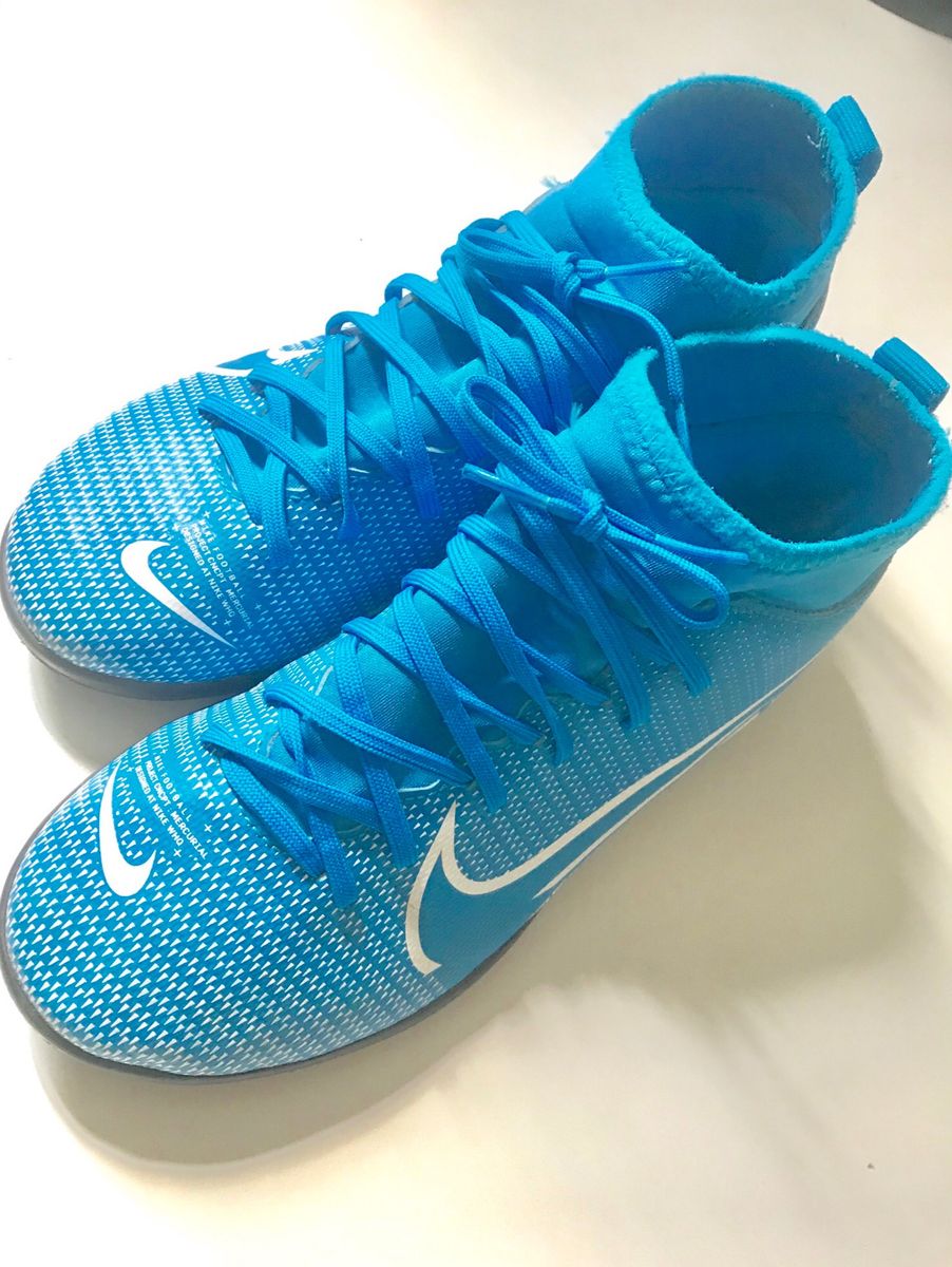 chuteira futsal nike azul