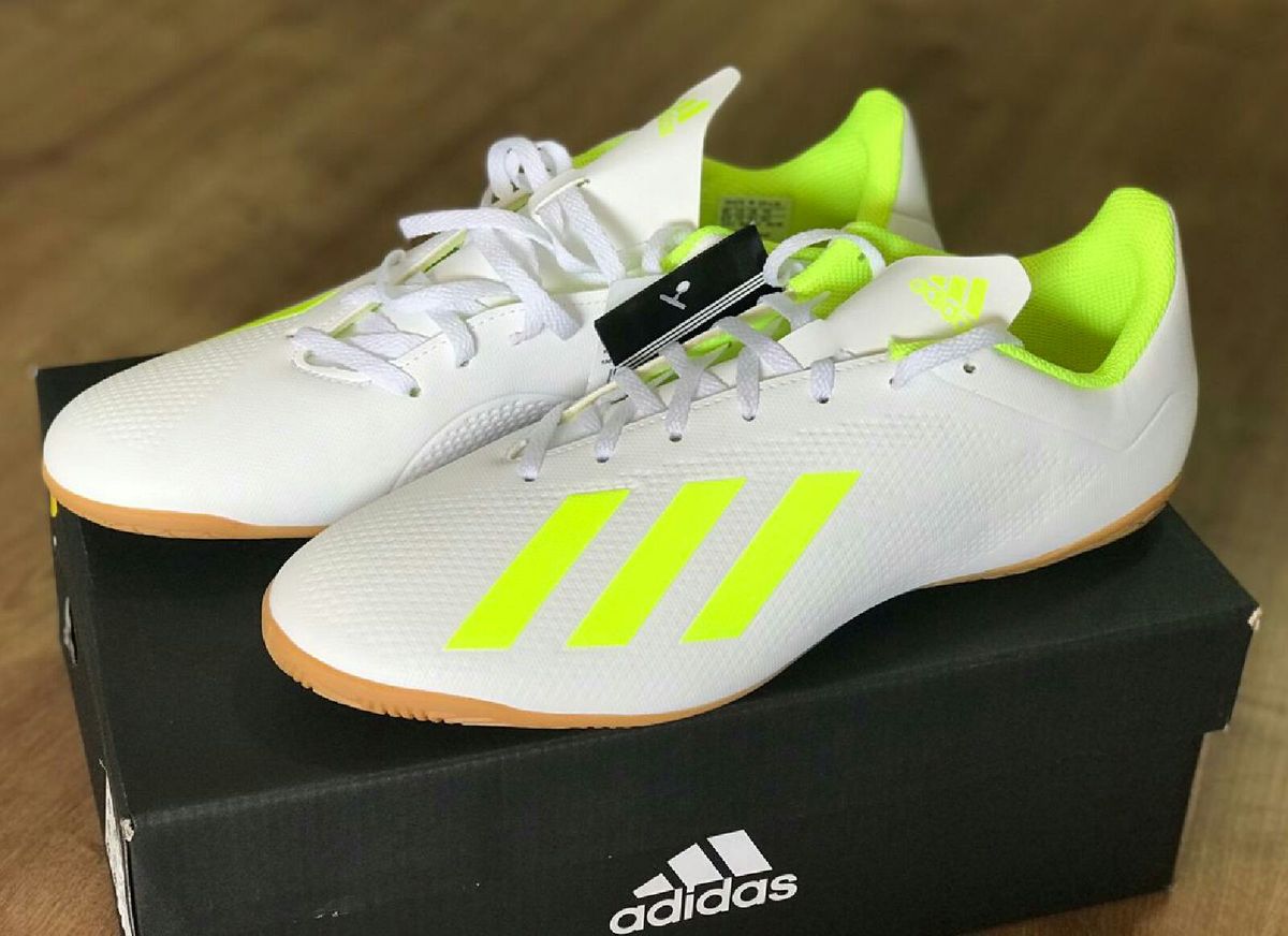 tenis adidas para futsal