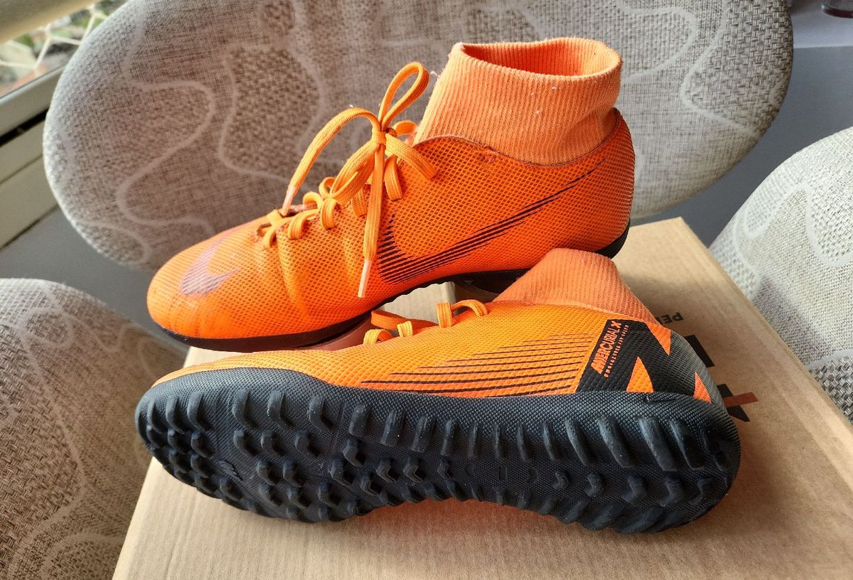 Chuteira futsal infantil nike 2024 mercurial superfly 6 club