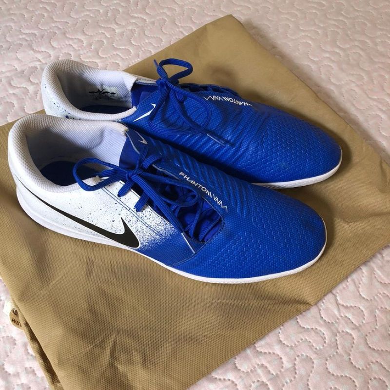 Chuteira Futsal Nike Phantom Venom Branco e Azul Tênis