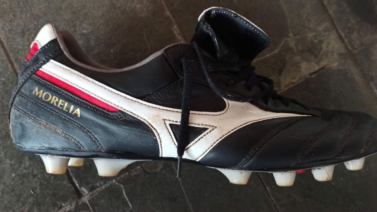 Mizuno morelia cheap profissional