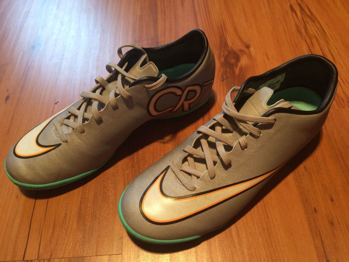 Chuteira mercurial 2024 cr7 futsal
