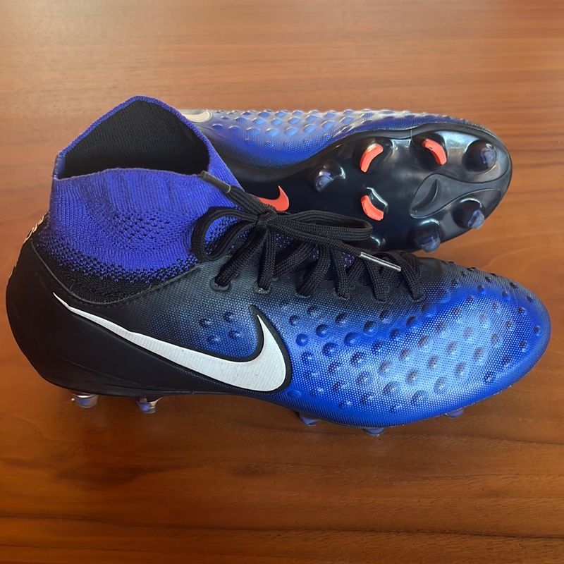 Chuteira campo hot sale magista