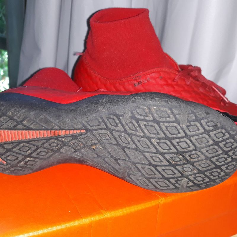 Hypervenom cano alto store futsal