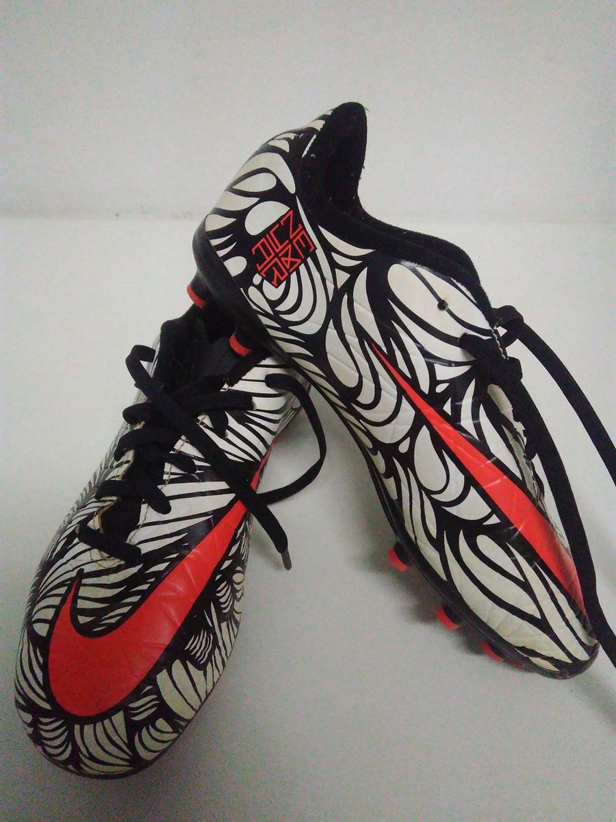 chuteira nike infantil hypervenom
