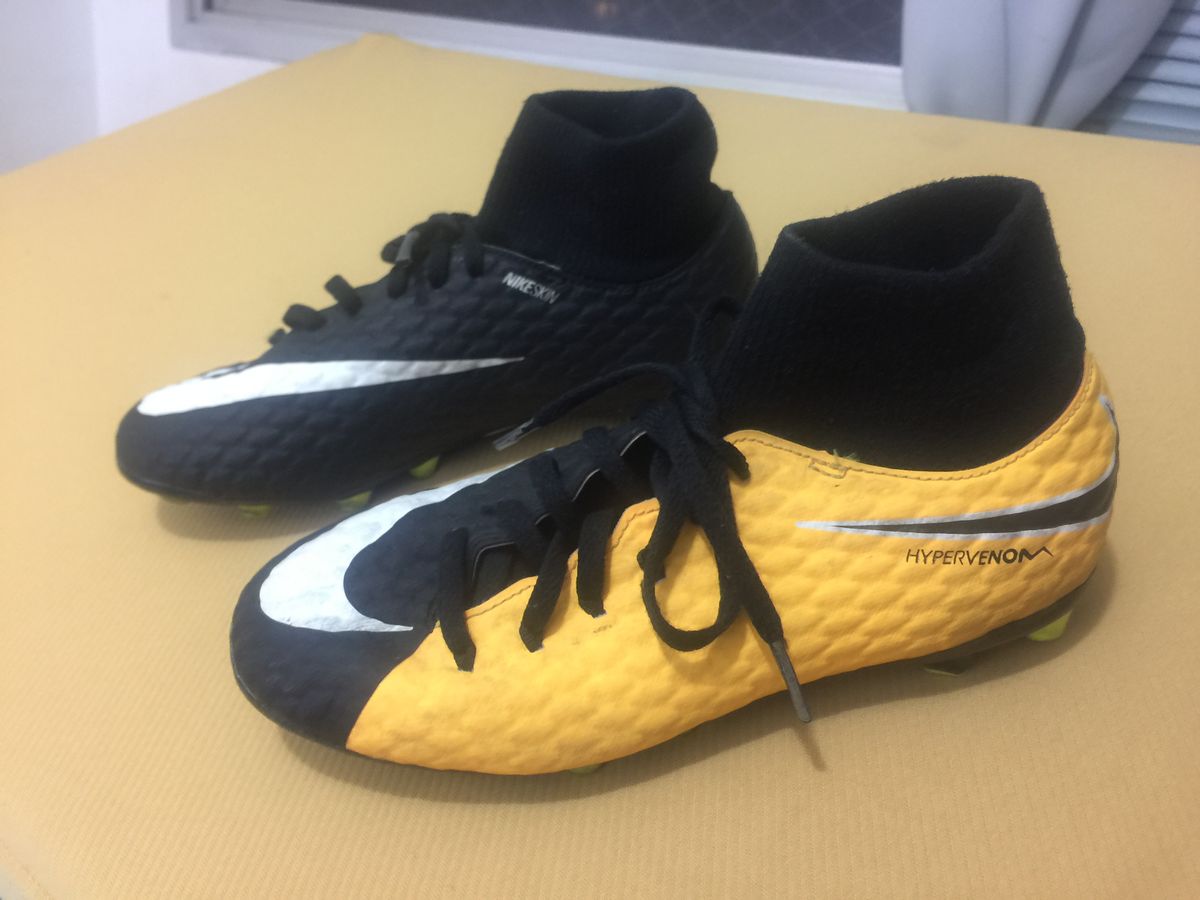 Hypervenom preta cheap e amarela