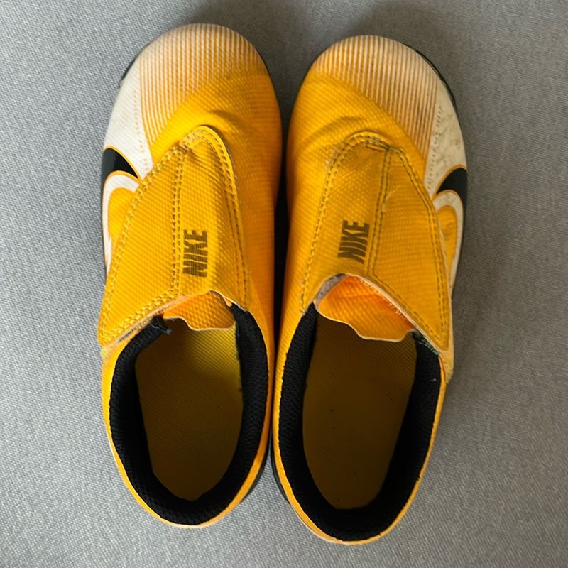 Chuteira Nike Infantil Tamanho 28 Nike Kids Usado 108655598 enjoei