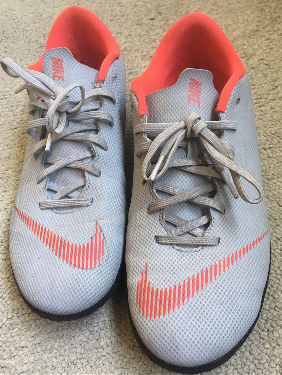 tenis nike mercurial society