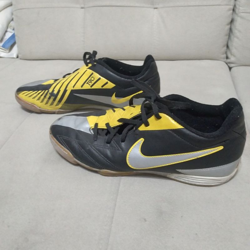 Nike t90 sales indoor