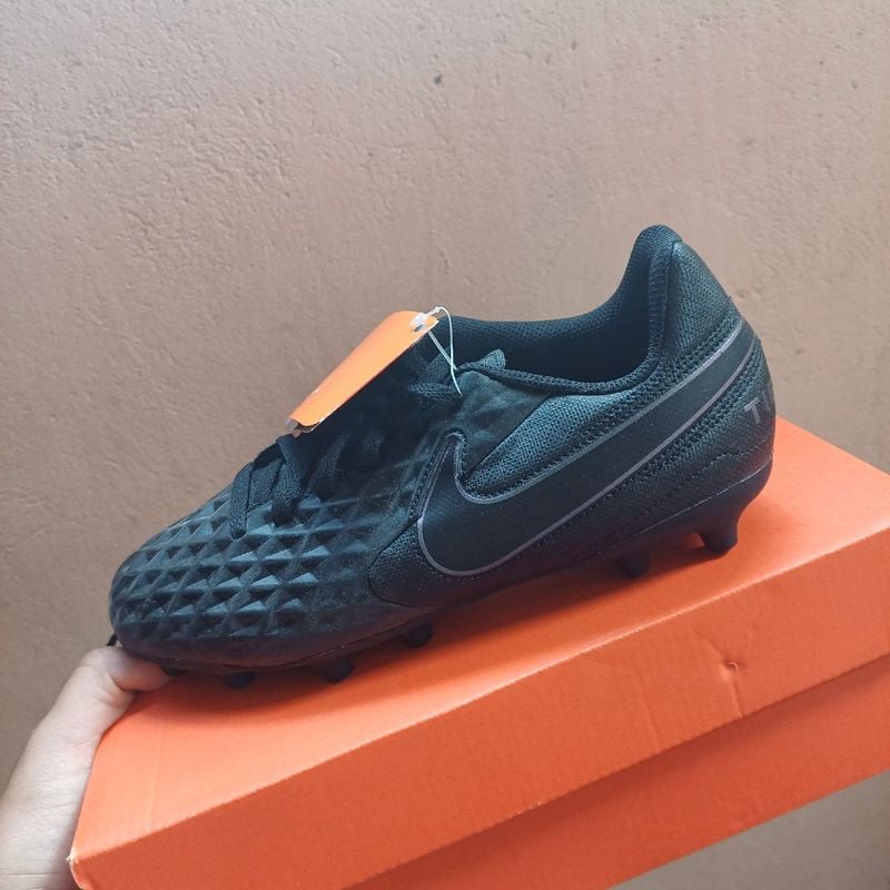 Nike cheap tiempo original