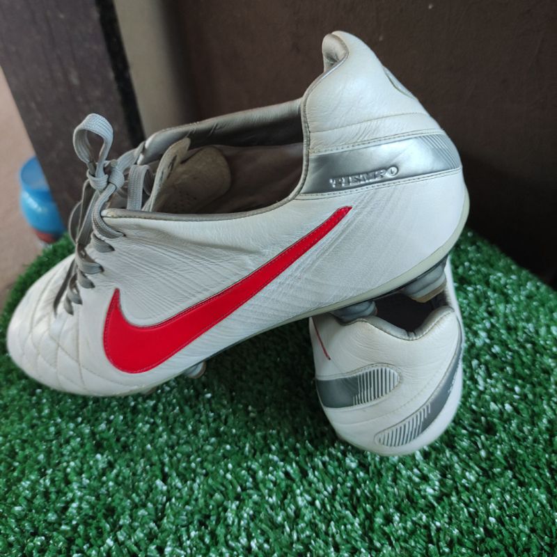 Nike tiempo cheap legend iv ag