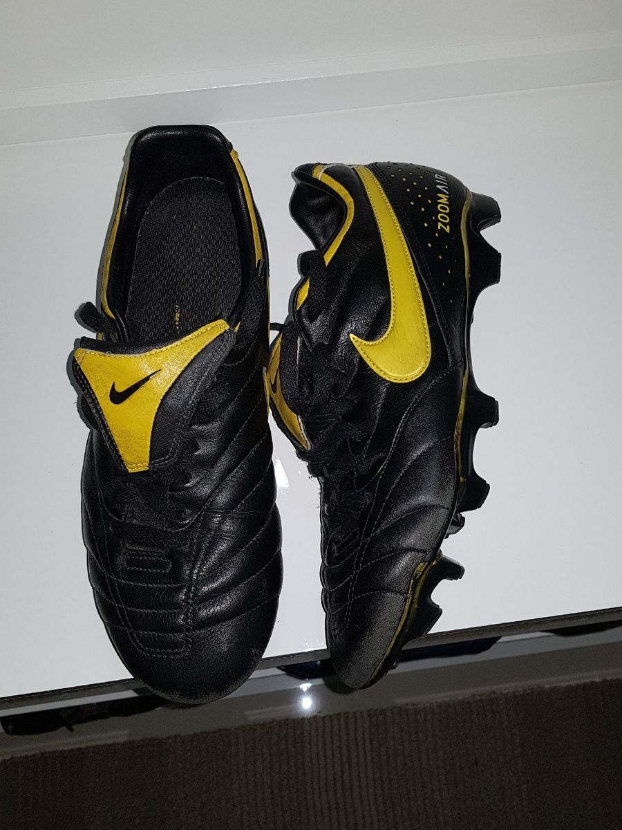 chuteira nike air