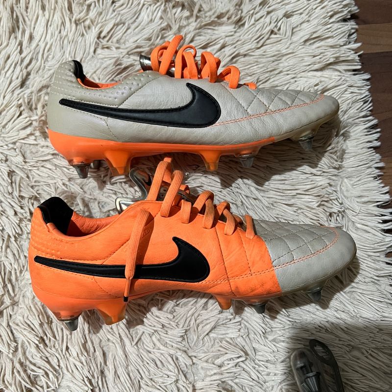 Nike tiempo legend v cheap orange white