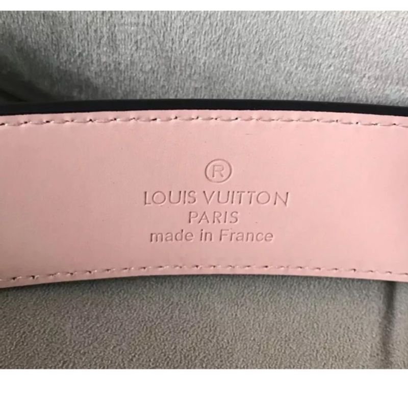 Louis Vuitton LV Vermelho Branco Comum Padrão Xadrez Homens Mulheres Cinto  Decoração Carta Correspondência De Vestido - Escorrega o Preço