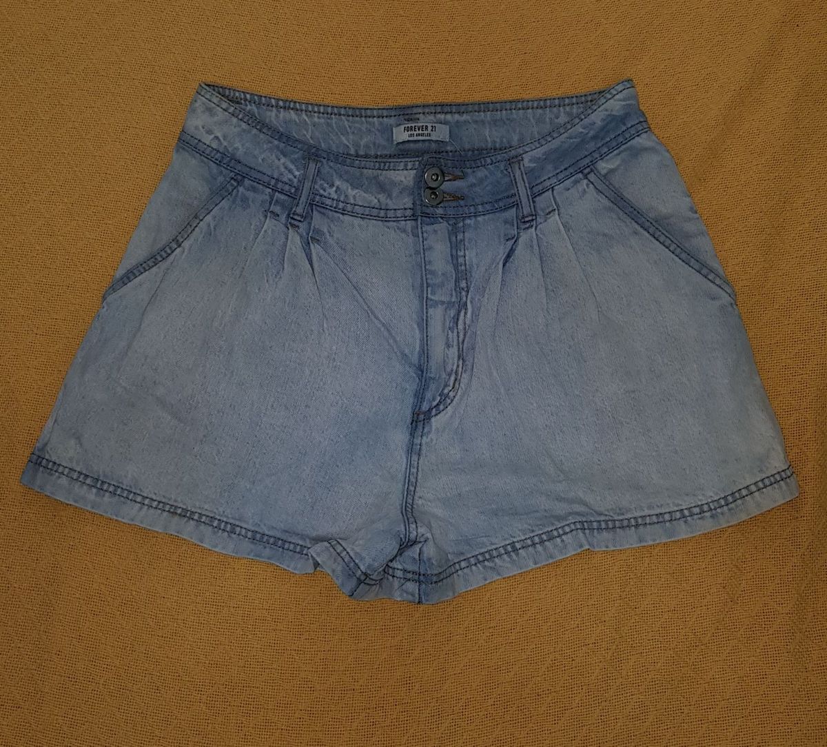 short cintura alta folgadinho