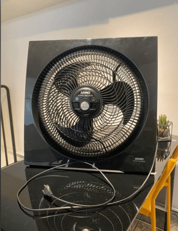Circulado de Ar Arno Preto Turbo Silencioso com Repelente Semi Novo ...