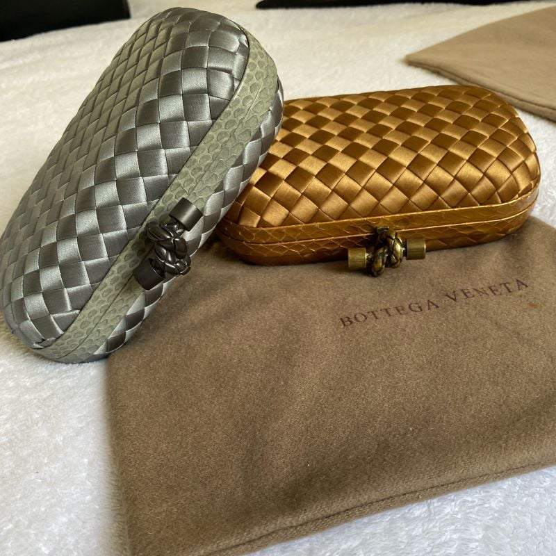 Clutch bottega veneta shops original