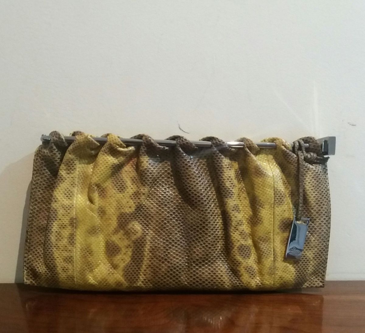 Clutche Gucci Original sem Dust Bag Clutch Feminina Gucci Usado