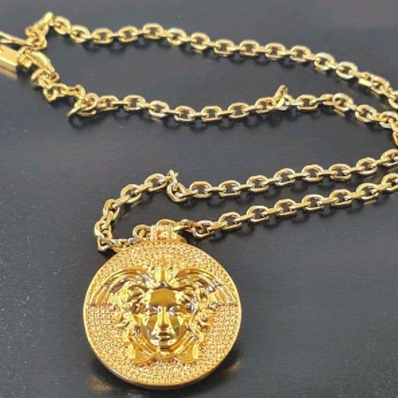 Colar Medusa Versace Necklaces Versace Dorado De En Metal 51944638