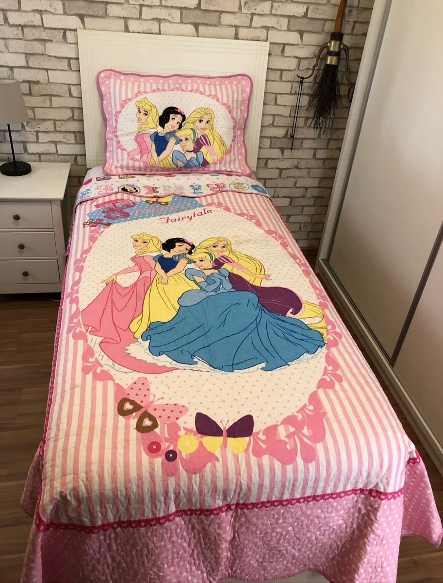 Colcha Princesas Disney Solteiro Matelassê Dupla Face com Porta ...