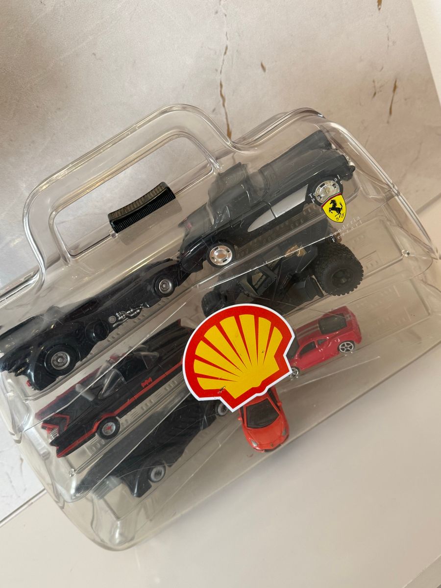 Coleção Carros do Batman Ferrari Shell V Power para Colecionadores 2012 ...