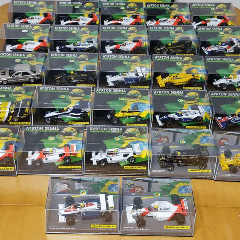 スポーツ AYRTON SENNA RACING CAR COLLECTION Coleção com 28 (Vinte e Oito) Miniaturas, Ayrton Senna Racing Car