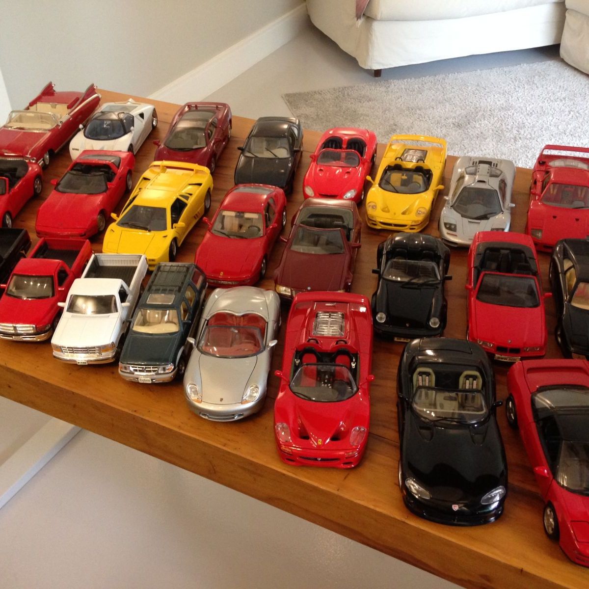Coleção de Carros Miniaturas | Produto Masculino Burago E Maísto Usado