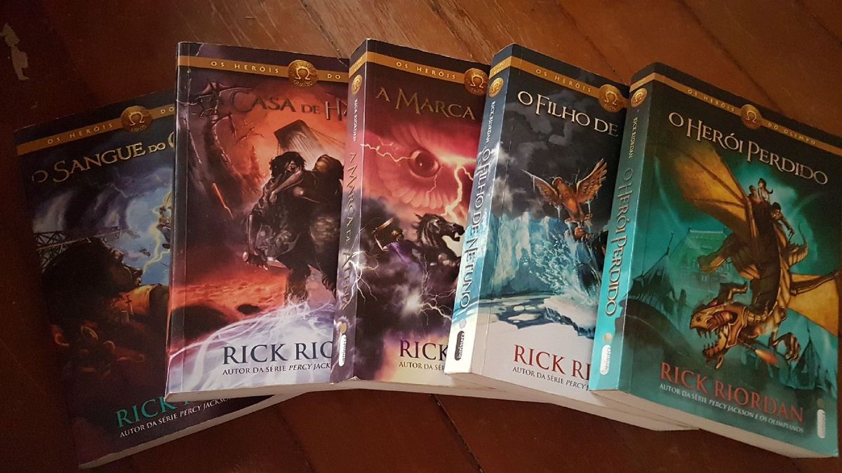 Coleção Os Heróis Do Olimpo Percy Jackson 5 Volumes Livro Usado