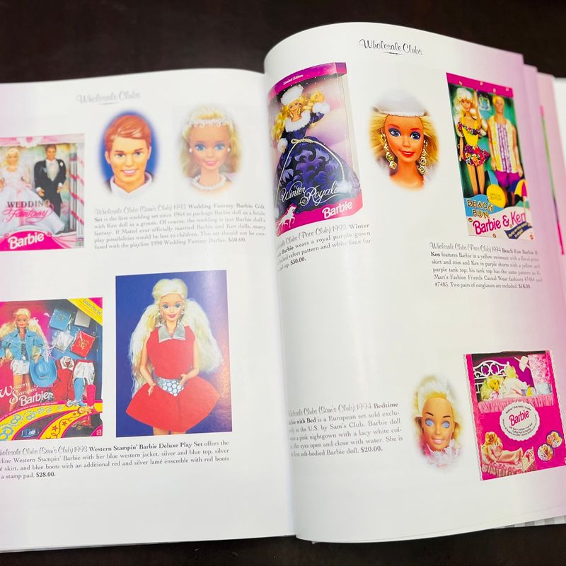 入手困難 Barbie Doll Exclusives 1972-2004 洋書 Collector'S Encyclopedia Of Barbie Doll Exclusives 1972-2004