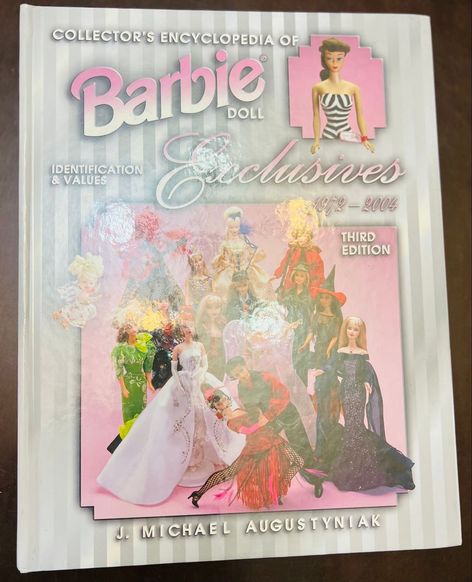入手困難 Barbie Doll Exclusives 1972-2004 洋書 Collector'S Encyclopedia Of Barbie Doll Exclusives 1972-2004