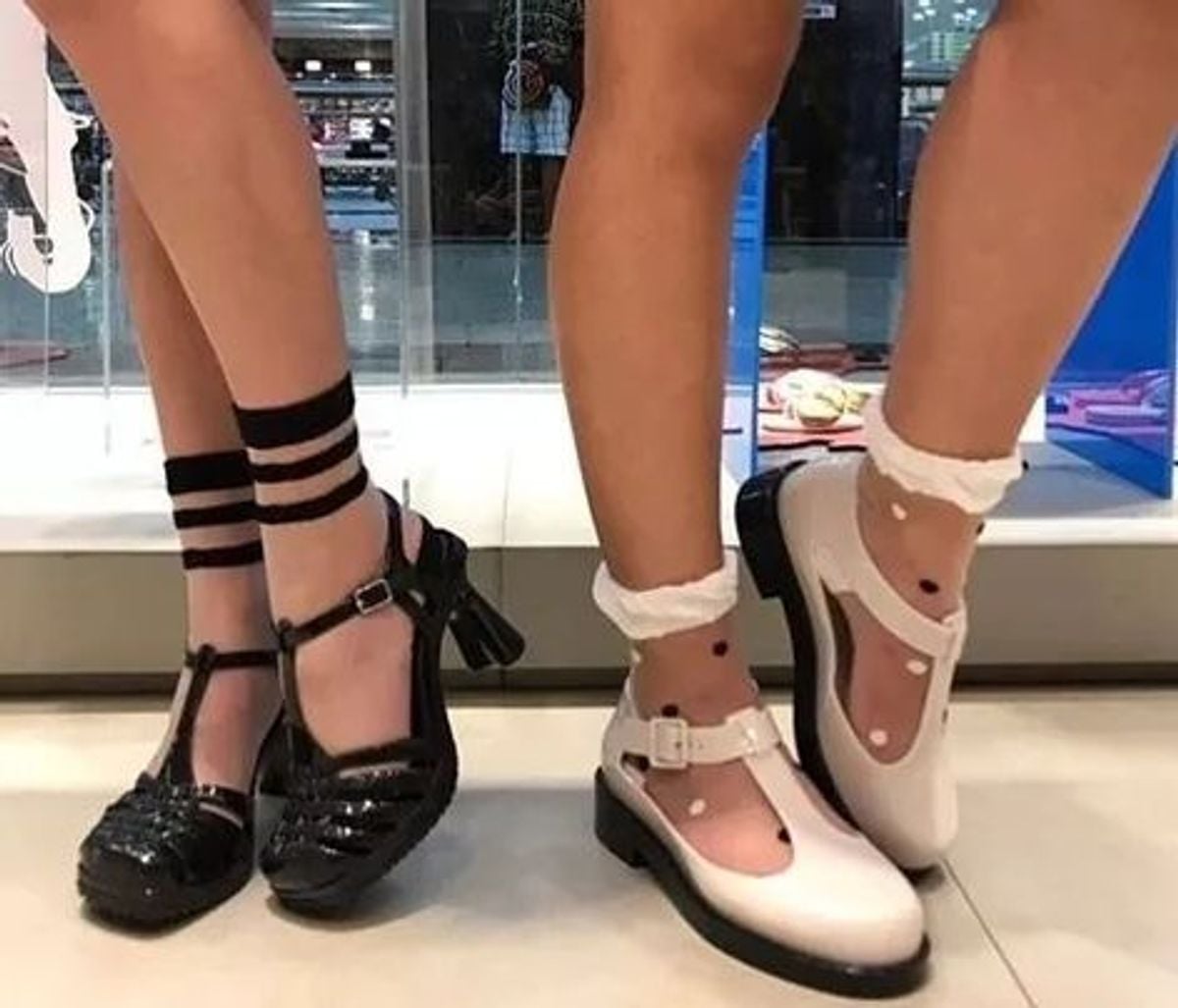 tenis melissa com meia