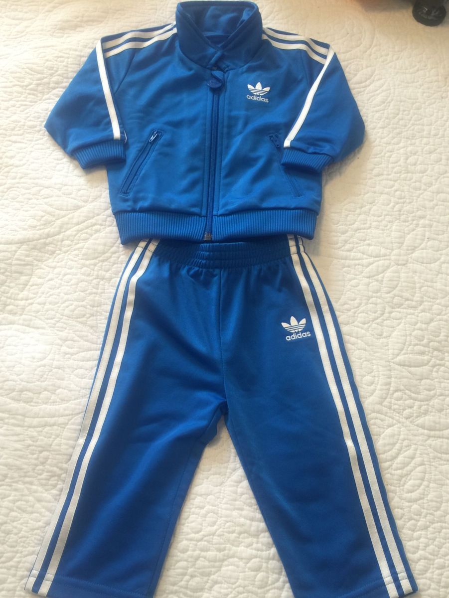 conjuntinho adidas