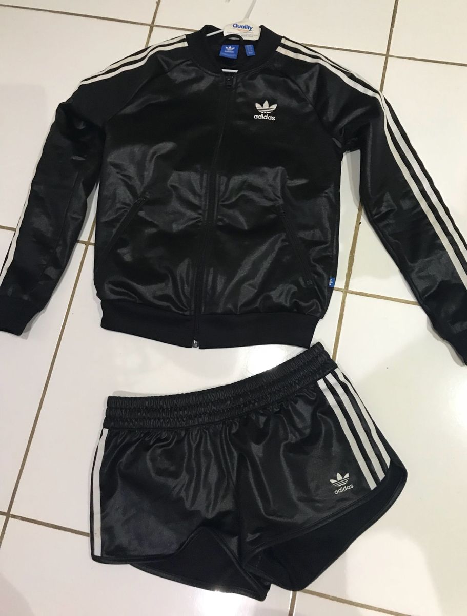 conjuntinho adidas