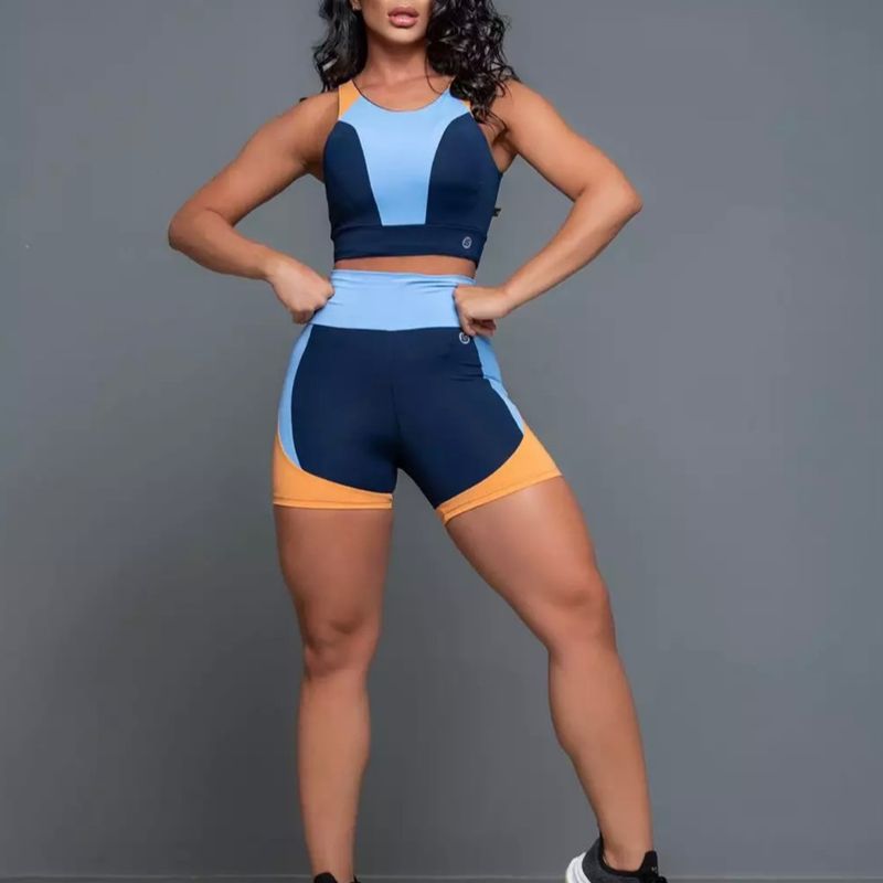 Conjunto de academia feminino poliamida short e top