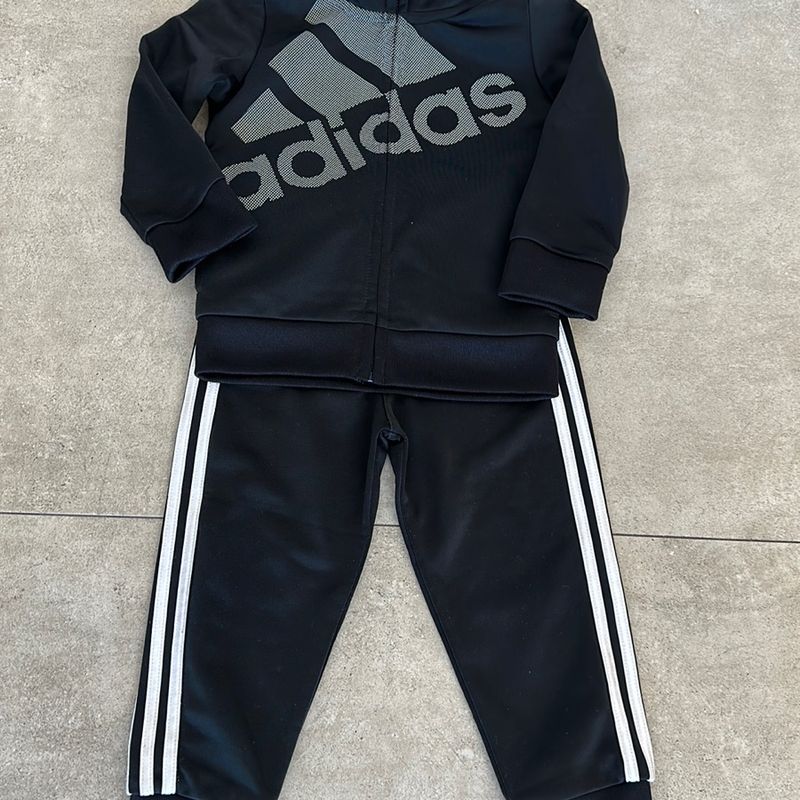 Conjunto adidas shop bebe usado