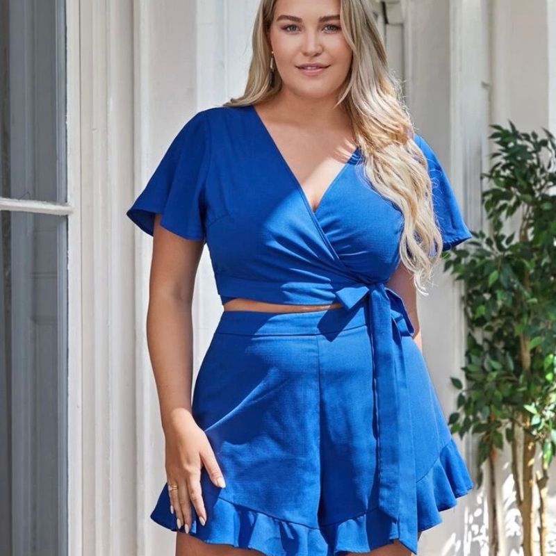 https://photos.enjoei.com.br/conjunto-azul-plus-size-shein-curve-52-54-83737164/800x800/czM6Ly9waG90b3MuZW5qb2VpLmNvbS5ici9wcm9kdWN0cy80NjMwMzcwLzFlZTExZjc2ZjhjNGMwMzFmMzdjODJjYjk1MWZiODJkLmpwZw