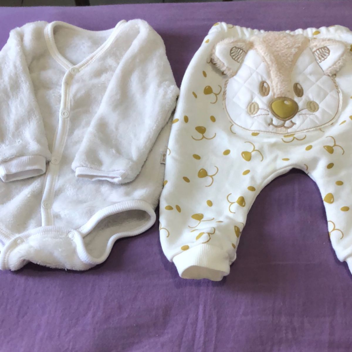 Conjunto Body Quentinho e Calça de Bichinho | Roupa Infantil para Bebê ...