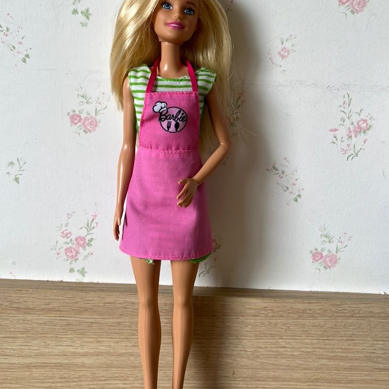 Boneca Our Generation - Isa Com 2 Roupa E Patins De Luxo