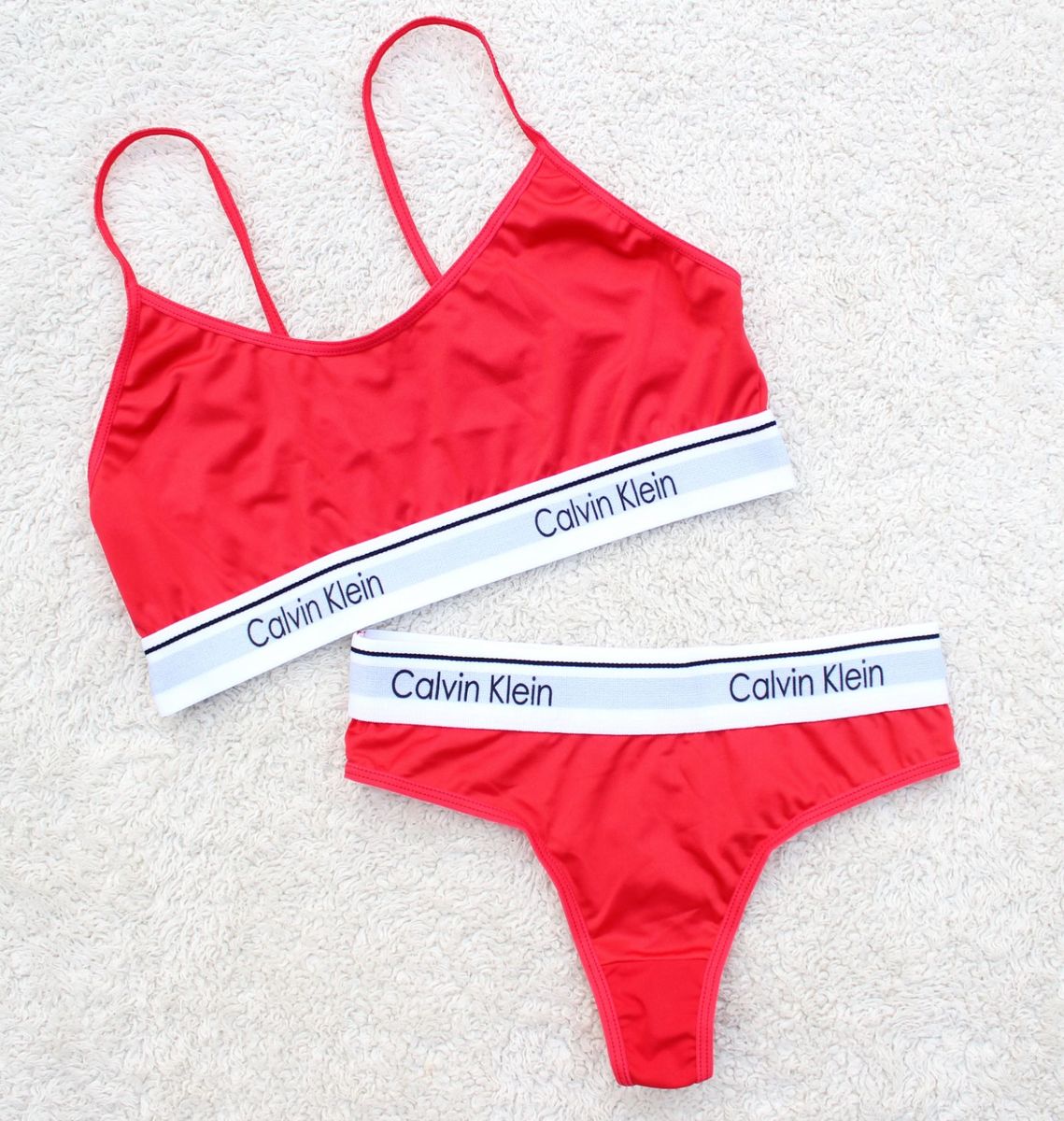 Conjunto Calvin Klein Top e Calcinha Feminino Importado, Lingerie Feminina Calvin  Klein Nunca Usado 36728308