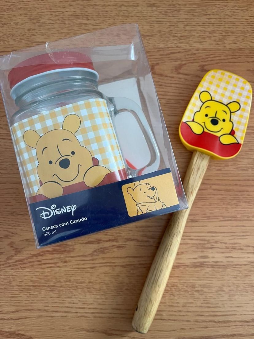conjunto caneca pooh e espátula silicone pooh - xícaras & canecas 