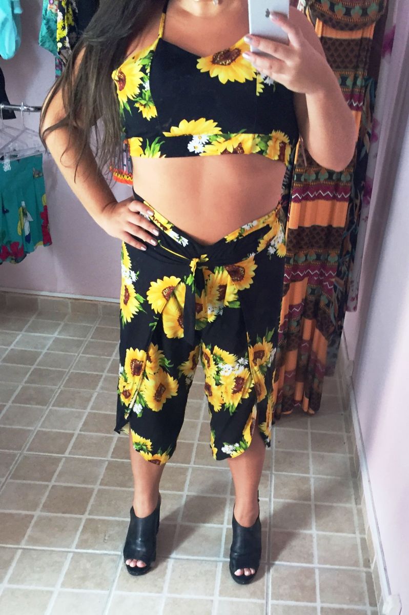 calça pantalona girassol